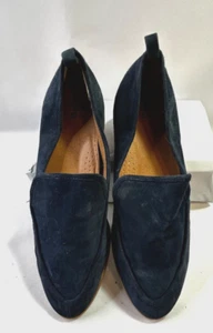 Susina Kellen Size 8.5 NAVY Suede Almond Toe Slip On Loafer Shoes(Q) - Picture 1 of 9