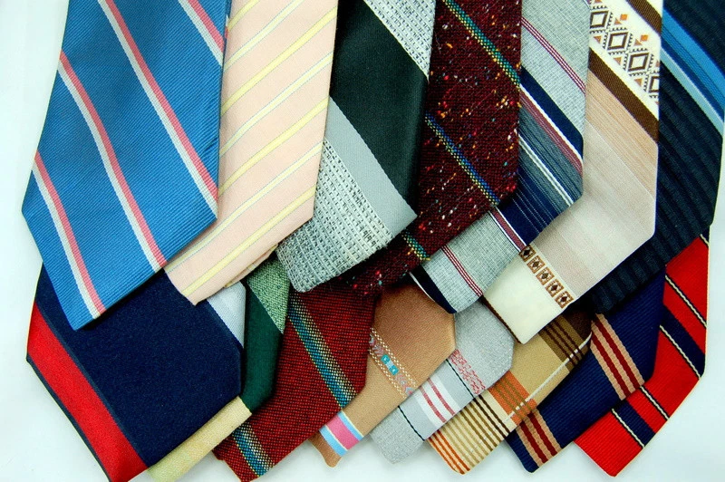 60 VINTAGE Vintage NARROW 70S TIE STRIPED Art Projects Quilting Neck Ties - Image 1 of 1