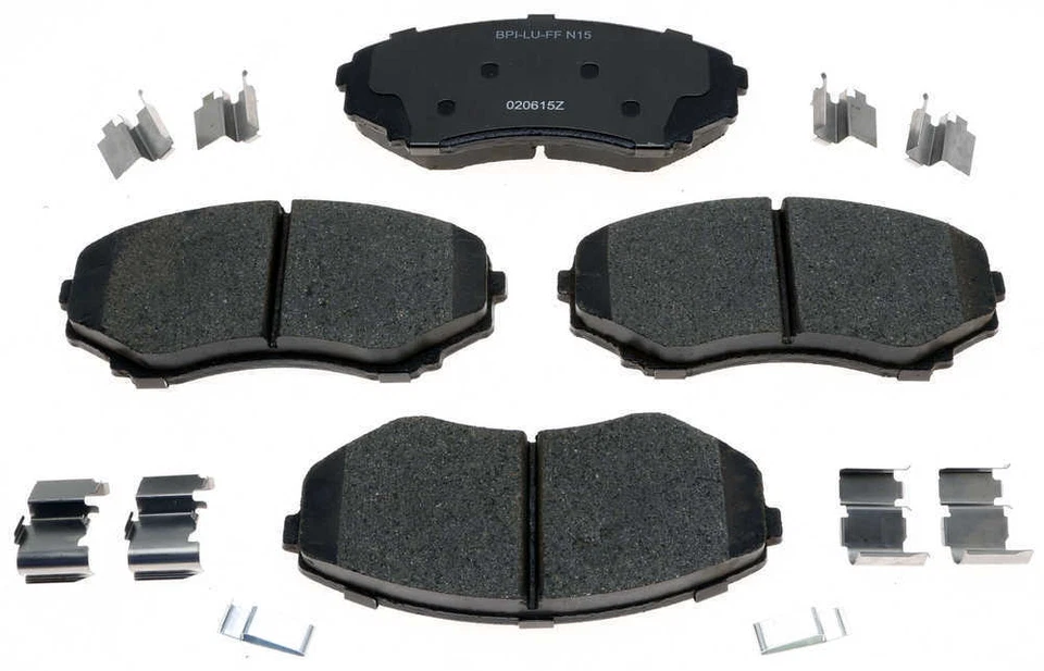 Комплект передних тормозных колодок для Mazda MPV 2003 2004 2005 Raybestos MGD1038CH 2002-2006 годов выпуска - Изображение 1 из 1