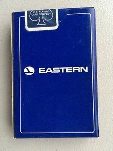 UNGEÖFFNET! VERSIEGELT! VINTAGE EAST BRIDGE SIZE SPIELKARTEN (#BB) - Bild 1 von 5