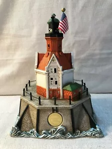 Limited Edition Lefton Racine Reef Wisconsin Lighthouse Lights Up - Picture 1 of 7