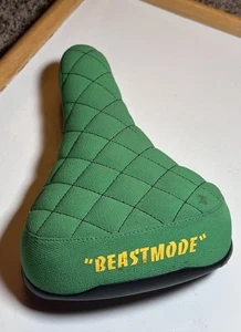 SE BIKES MONEY LYNCH VERDE BEASTMODE ASIENTO EDICIÓN LIMITADA SE BMX ASIENTO DE BICICLETA RARO - Imagen 1 de 10