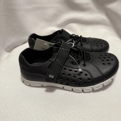 Stride rite Shoes Boys Size 11 Black Straps Lightweight New  - Image 1 of 4