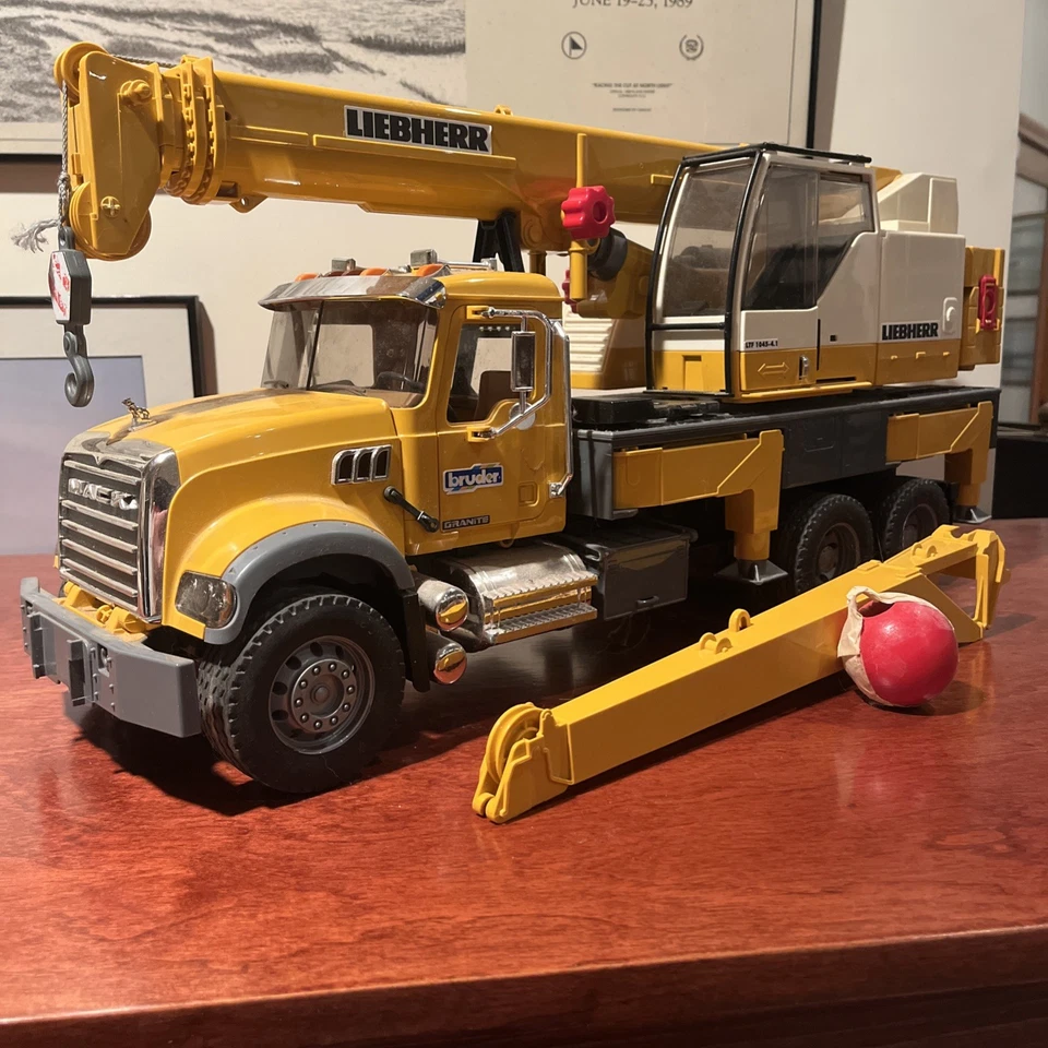 Bruder Liebherr Crane Truck 1/16 Scale Toy Mack Granite 2007 - Image 1 of 4
