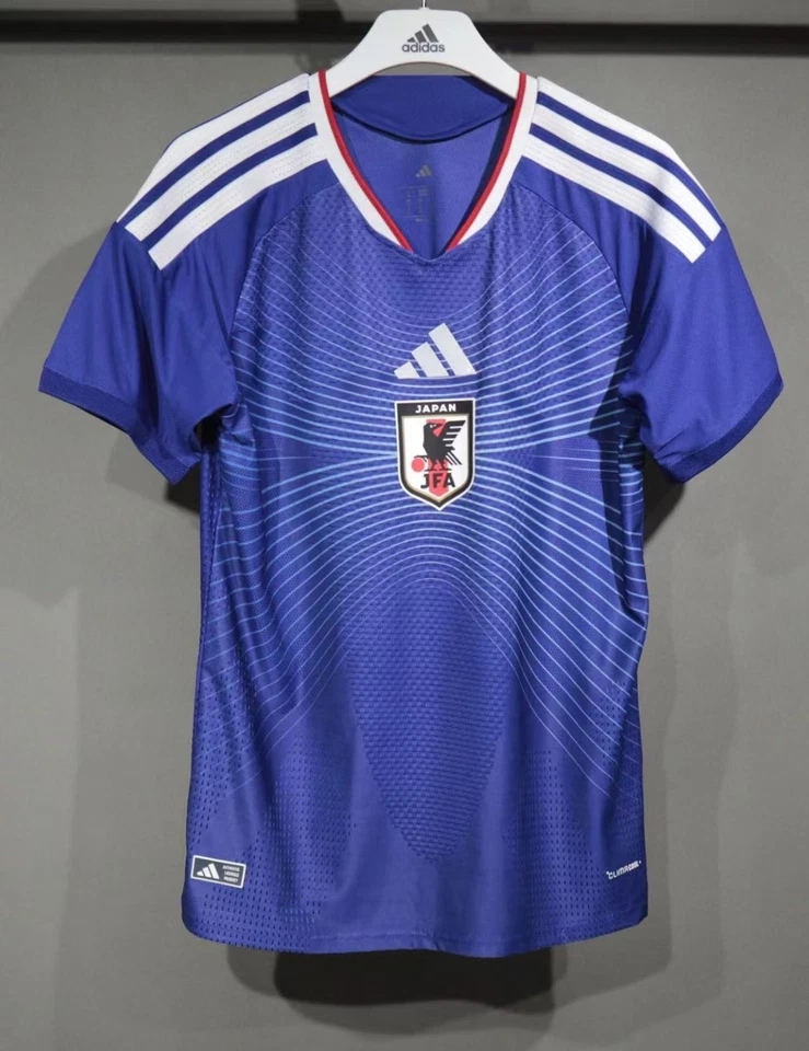 Camiseta Japón 2026 Home Auténtica Versión Jugador Copa Mundial Foto 1 de 4