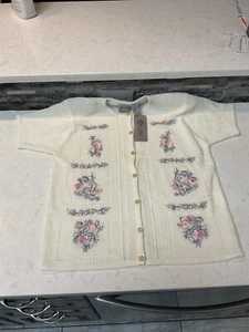 TANJAY - WOMEN'S IVORY WHITE SHORT SLEEVE EMBROIDERED SWEATER - SIZE S/P NEW - Picture 1 of 2