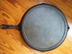 Vintage Birmingham Stove & Range No 12 Century Series Cast Iron Skillet - Picture 1 of 8