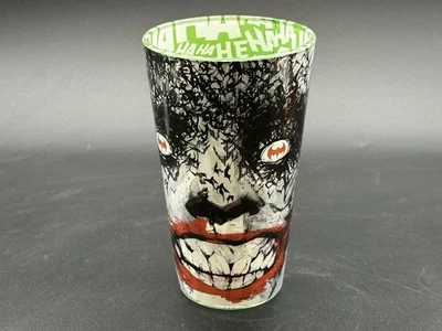 Vaso de pinta de Six Flags The Joker DC Comics Foto 1 de 4