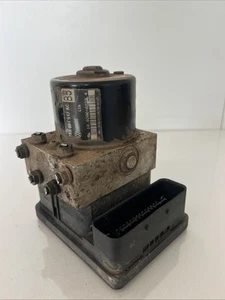 1K0614517AC VW Touran Golf Audi Seat Skoda ABS Pump Module Unit 1K0614517 AC - Picture 1 of 15