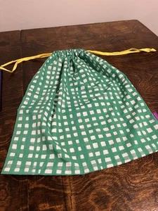 Lovevery The Block Set Replacement Drawstring Bag Green Plaid, 13.5” x 15.5” - Picture 1 of 2