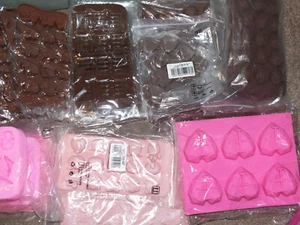 20 Pieces Random Mixed Silicone Molds Food Grade for fondant soap wax chocolate - Picture 1 of 12