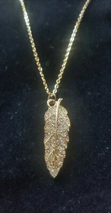 NUEVO Collar Hoja con Cristales Cadena Acero Inoxidable Naturaleza Coachella Color Oro,  - Imagen 1 de 6