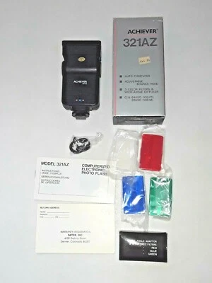 ** NEW Achiever 321AZ Flash  & WIDE ADAPTOR & 3 COLORED FILTERS 35mm SLR cameras - Image 1 of 4
