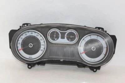 Speedometer 4 Door L Model Fits 14-17 FIAT 500 24504 - Image 1 of 4