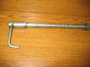 1983 TT600 FRONT WHEEL AXLE BOLT YAMAHA TT 600 IT 250 490 26A-25181-00-00 - Bild 1 von 3