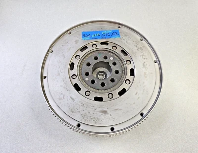 VERY NICE USED ORIGINAL PORSCHE 911 964 993 CARRERA DUAL MASS FLYWHEEL #2 - Image 1 of 4