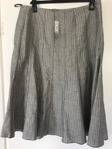 Marks And Spencer Per Una Linen Cotton. Blend Grey Panelled Skirt Size 16 BNWT - Picture 1 of 10