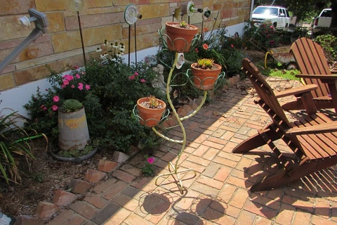 Antique Vintage Twisted Iron Green Flower Pot Stand Planter #2840BP Cover