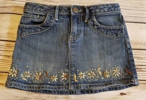 Gap Denim Girls Sz 8 Skirt with Boho Floral Embroidered Accents - Picture 1 of 7