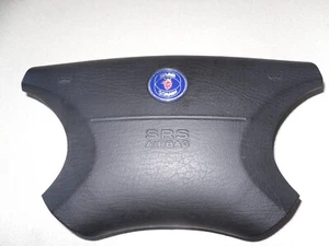 Saab 9-3 steering wheel airbag / horn push - Picture 1 of 4