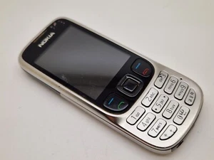 Retro UNLOCKED Nokia Classic 6303 Silver Mobile Phone 3UKPOST - Picture 1 of 8