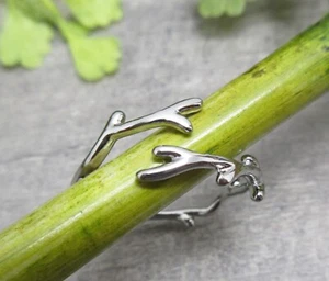 Silver Tone Metal Branch Shaped Ring Size 6.5 Adjustable Open Band Nature Lover - Picture 1 of 6