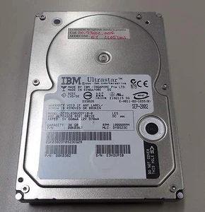 HARD DISK SCSI IBM 08K0382 36 GB 80P ULTRA320 SCSI IC35L036UCDY10-0 - Foto 1 di 1