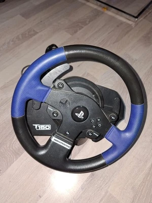 Thrustmaster T150 Force Feedback Lenkrad (inkl. 2-Pedalset) (PS3/PS4/PC 5160628) - Bild 1 von 4