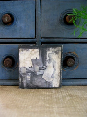 Tiny Covered Canvas Old Photo Print Woman at the Well - Image 1 of 4