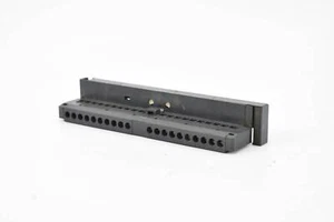 Siemens Simatic S7-300 Frontstecker 6ES7392-1AJ00-0AA0 ( 6ES7 392-1AJ00-0AA0 ) - Bild 1 von 3