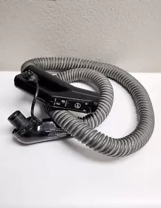 Hoover PowerMAX Supreme Bodenstaubsauger S3611 Schlauch mit Griff - Bild 1 von 5
