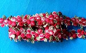 3/4-inch-wide shade of red Embroidered Lace price per yard - Picture 1 of 2