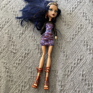 Monster High Boo York Muñeca Cleo de Nile Vestido Diadema Dorado *incompleto - Imagen 1 de 7
