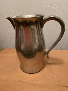 Vintage Woodbury Pewterers Small Pewter Pitcher 7 Inches Tall - Picture 1 of 4