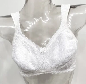 Sears Timeless Comfort Strap White Full Support Wirefree Bra Women's 38B #54700 - Picture 1 of 3