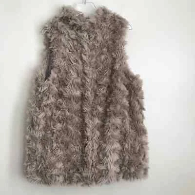 Chaleco de piel sintética reversible de alta costura talla grande Clique  Foto 1 de 4