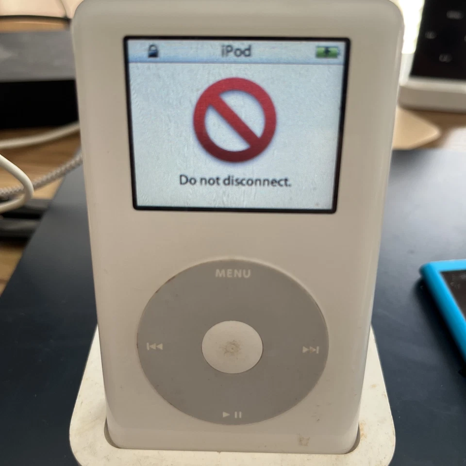 iPod 4Th Gen Photo 30GB, Wolfson DAC, 2004 A1099 Apple Classic. New battery - Image 1 of 1