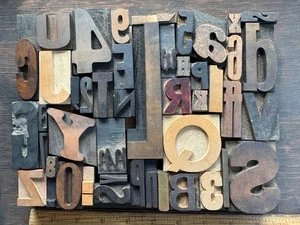 Antique Letterpress Printer WOOD TYPE Mix 47 Piece Full Alphabet & numbers - Picture 1 of 12