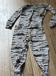 Place Unisex Pajamas Size 7 Halloween Glow In The Dark Pajamas Set - Picture 1 of 14