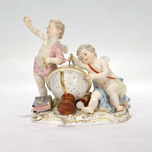 Antigua estatuilla de astronomía de porcelana Meissen con querubines y globo celeste - PC - Imagen 1 de 12