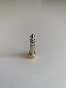 Locking 1/8" - 1/4" screw-on headphone adapter for Sony - Picture 1 of 3