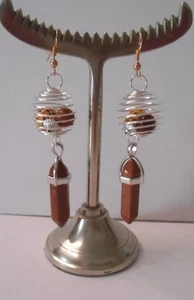 Created by Me ~ Silber Spiralen mit Perlen + kupferfarbene Kristalle ~ Haken Ohrringe - Bild 1 von 4