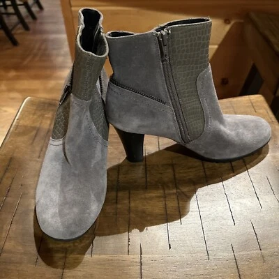 Aerosoles Adornment Womens Gray Suede Side Zip Heeled Ankle Booties Size 7 - Imagem 1 de 4