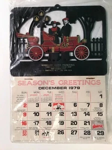 Nuevo de Lote Antiguo Plástico 1909 LAMBERT 1980 Calendario Topper Auto Publicidad Buffalo - Imagen 1 de 3