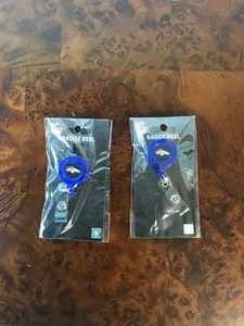 NFL Denver Broncos - 2 Badge Reels - Neu mit Etikett - Bild 1 von 1