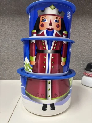 Juego de 3 botes de anidación de cascanueces de vacaciones Tupperware One Touch para hornear en Navidad Foto 1 de 2