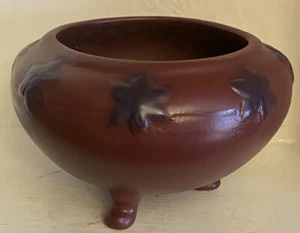 Van Briggle Pottery Mullberry Flower Border Tri-Foot Bowl - Picture 1 of 12