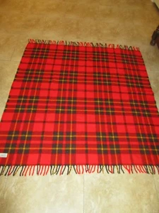 Faribo Fluff-Loomed Red Striped Plaid Lap Stadium Blanket Throw, .57" X 52" - Picture 1 of 2
