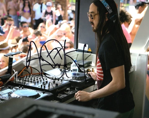DJ Steve Aoki Autographed 8x10 Photo COA Cover