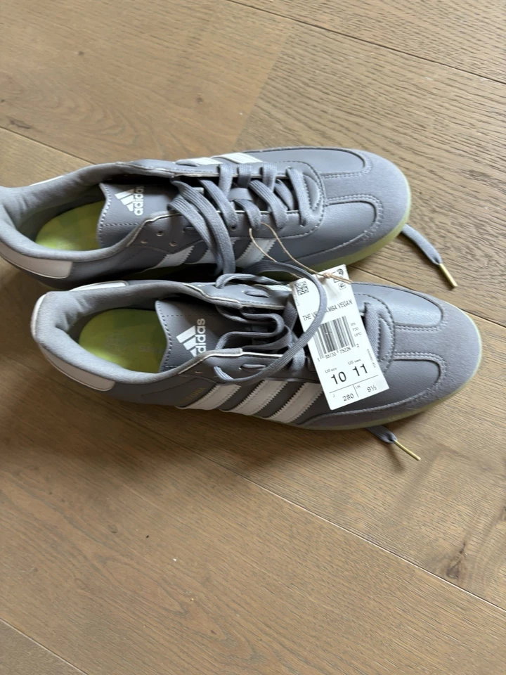 Zapato Adidas Velosamba Compatible con Tacos - Talla 10, Gris Raro con Verde Foto 1 de 4